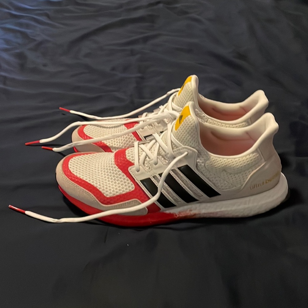 Adidas - UltraBoost DNA - 12